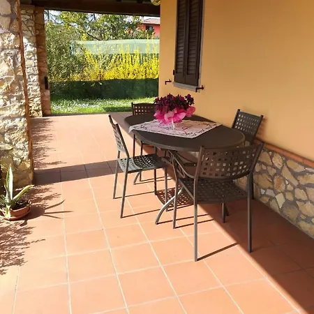 Mansarda Sulla Francigena Bed & Breakfast 2*
