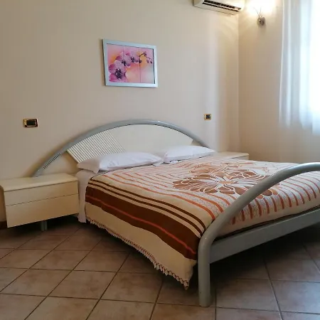 Mansarda Sulla Francigena Bed & Breakfast